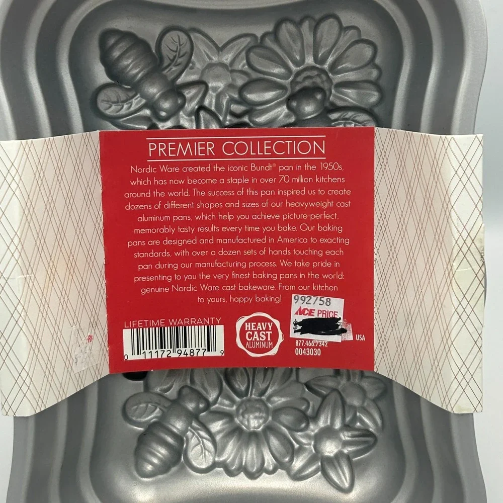Nordic Ware Loaf Pan Honeycomb Bees Flowers Bunt Cake Cast Aluminum Gold New NWT